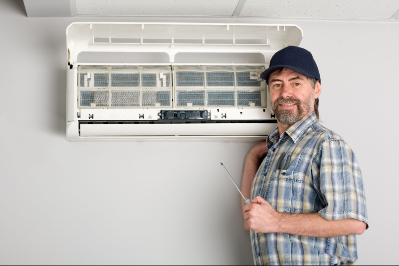 How to Prevent Air Conditioner Issues in Lehigh Acres, Florida